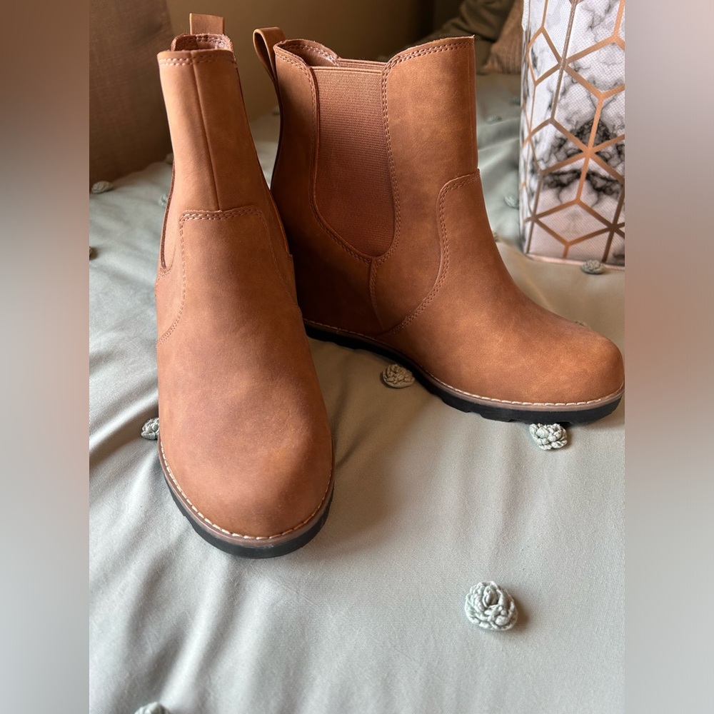 Universal Threads Wedge Boot - image 1